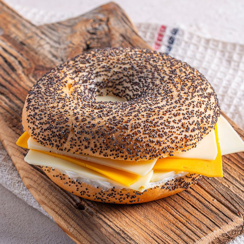 LAS VEGAS ÜÇ PEYNİRLİ BAGEL