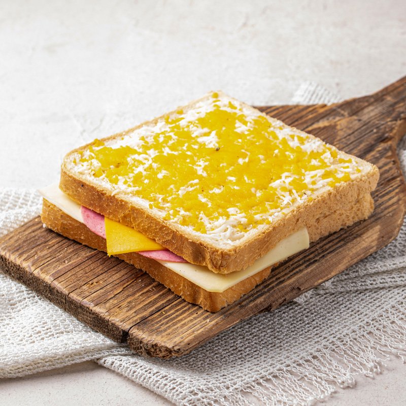 MONTE CRİSTO DANA JAMBONLU TOST