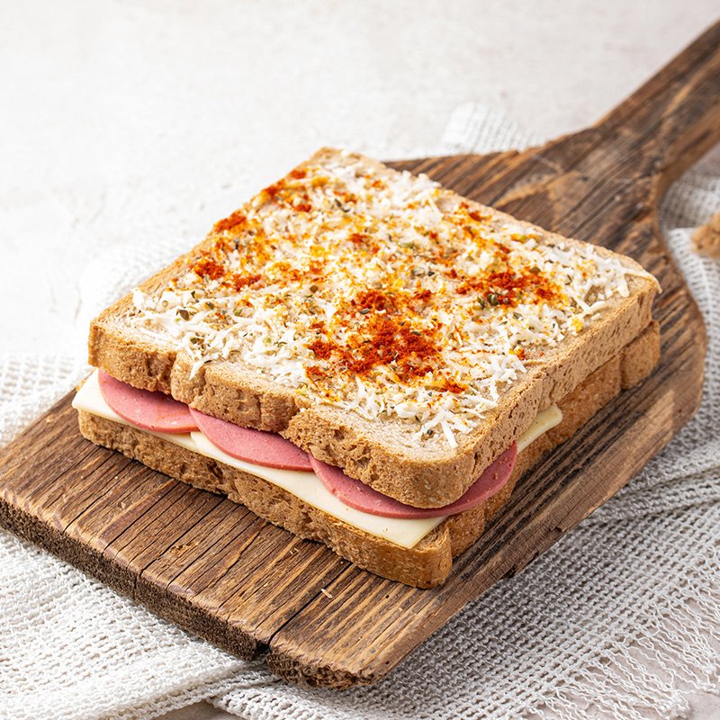 MONTE CRİSTO SALAM KAŞARLI TOST